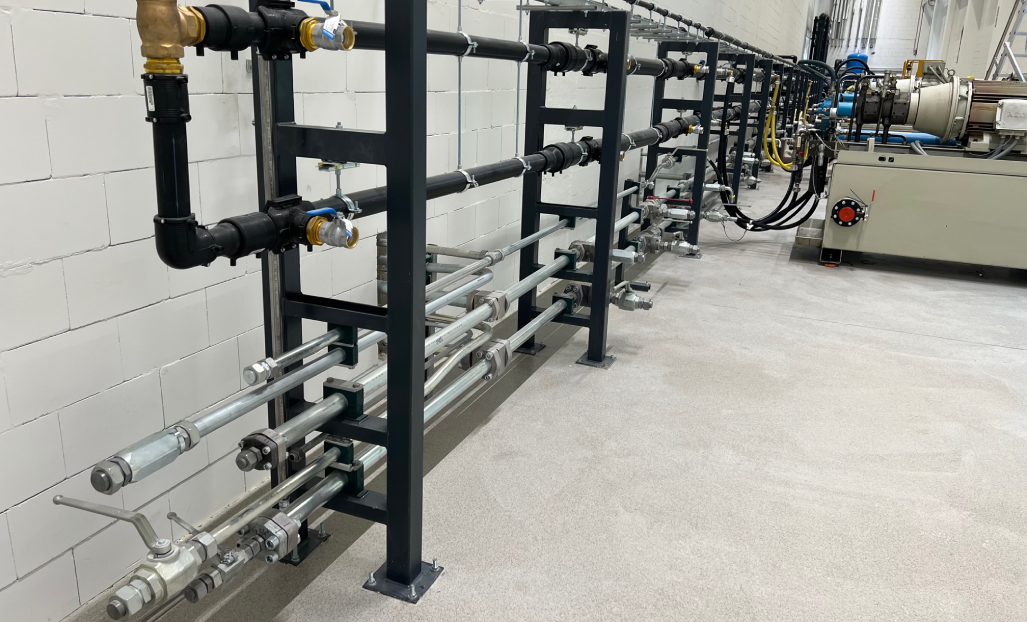 Hydraulic piping installation at Tenneco Automotive Eastern Europe